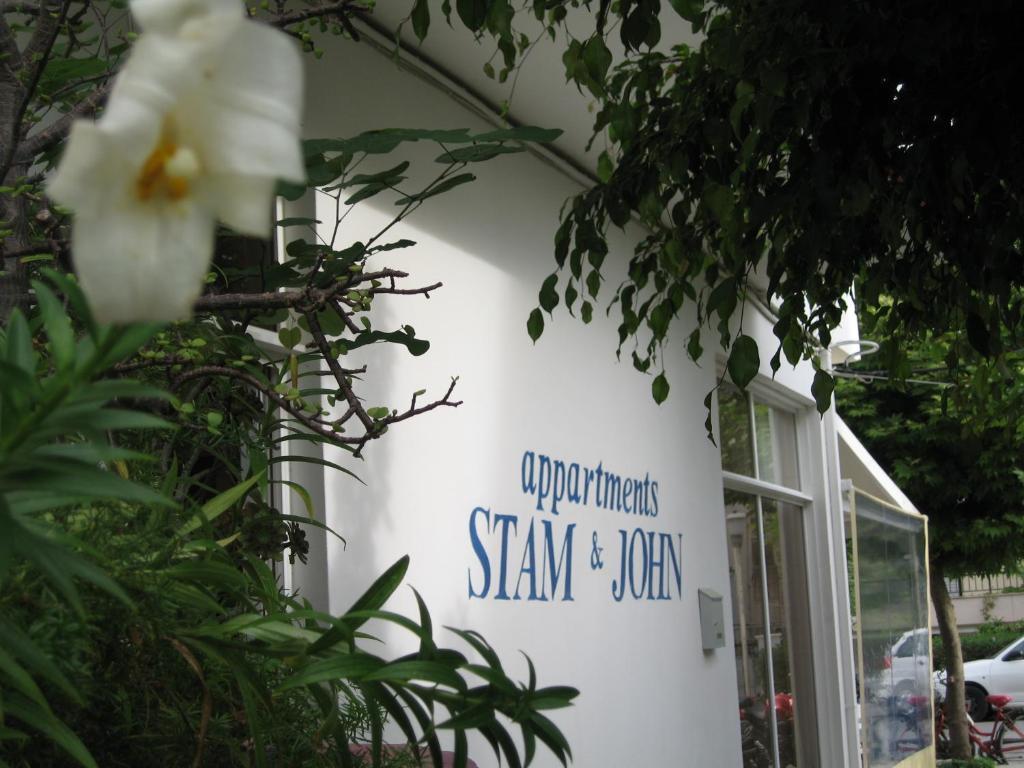 Stam & John Apartments Kos Bagian luar foto
